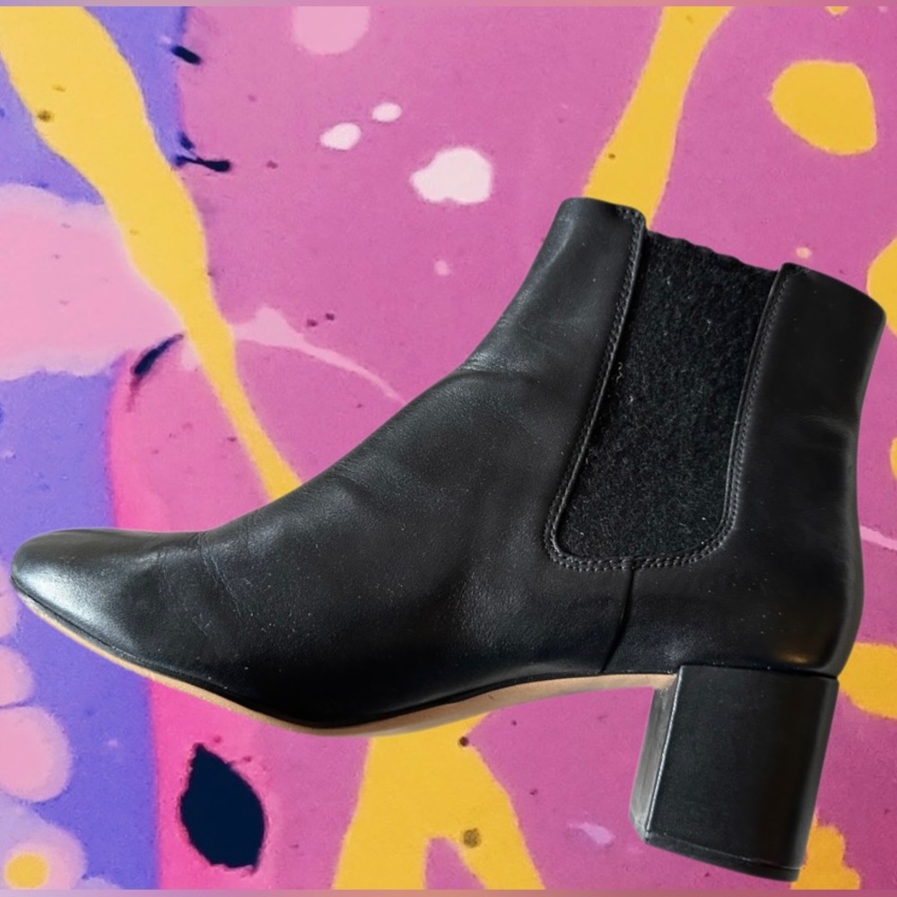 Clarks Orabella Anna Black Leather Ankle Boots- Women’s Size 9M